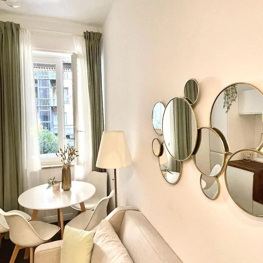 Bilocale Di Prestigio: Milano Centro Apartment
